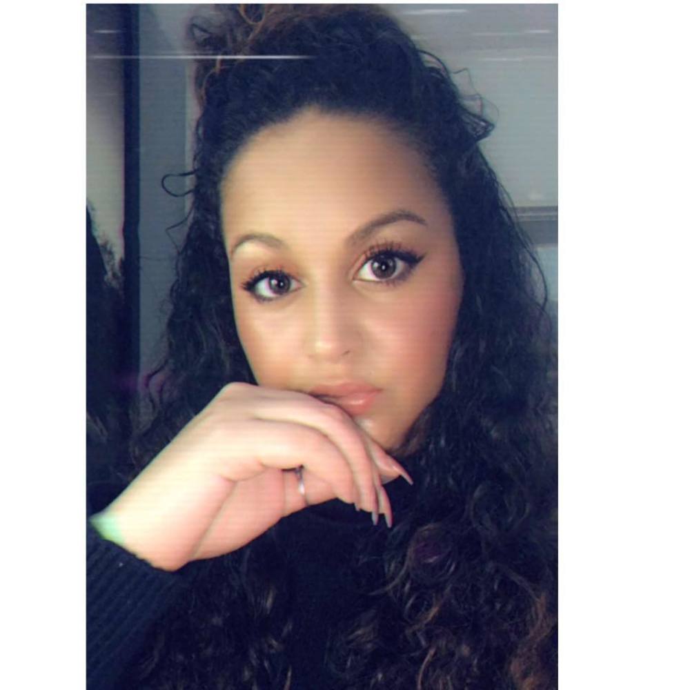 Meet your Posher, Tiana